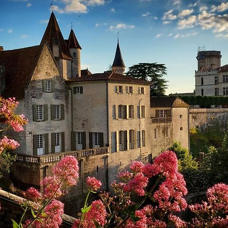 Chateau Des Senechaux, Bourdeilles Bagian luar foto