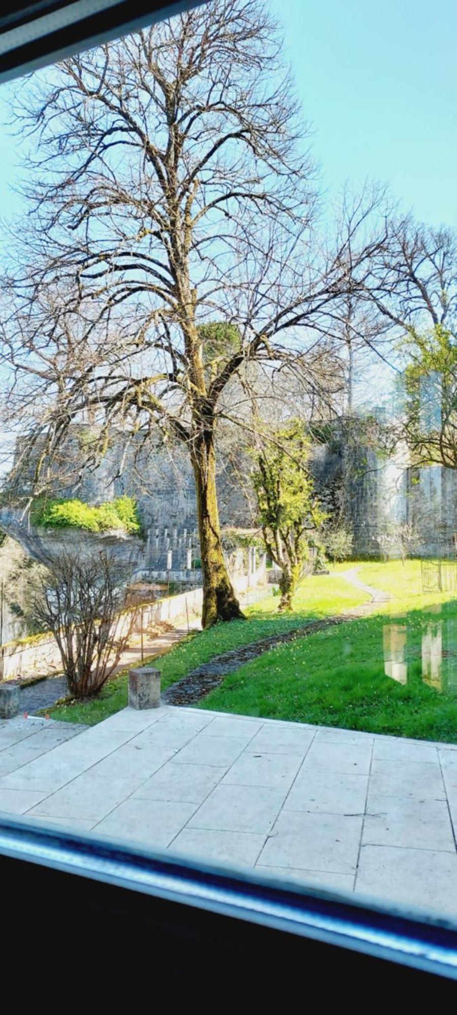 Chateau Des Senechaux, Bourdeilles Bagian luar foto